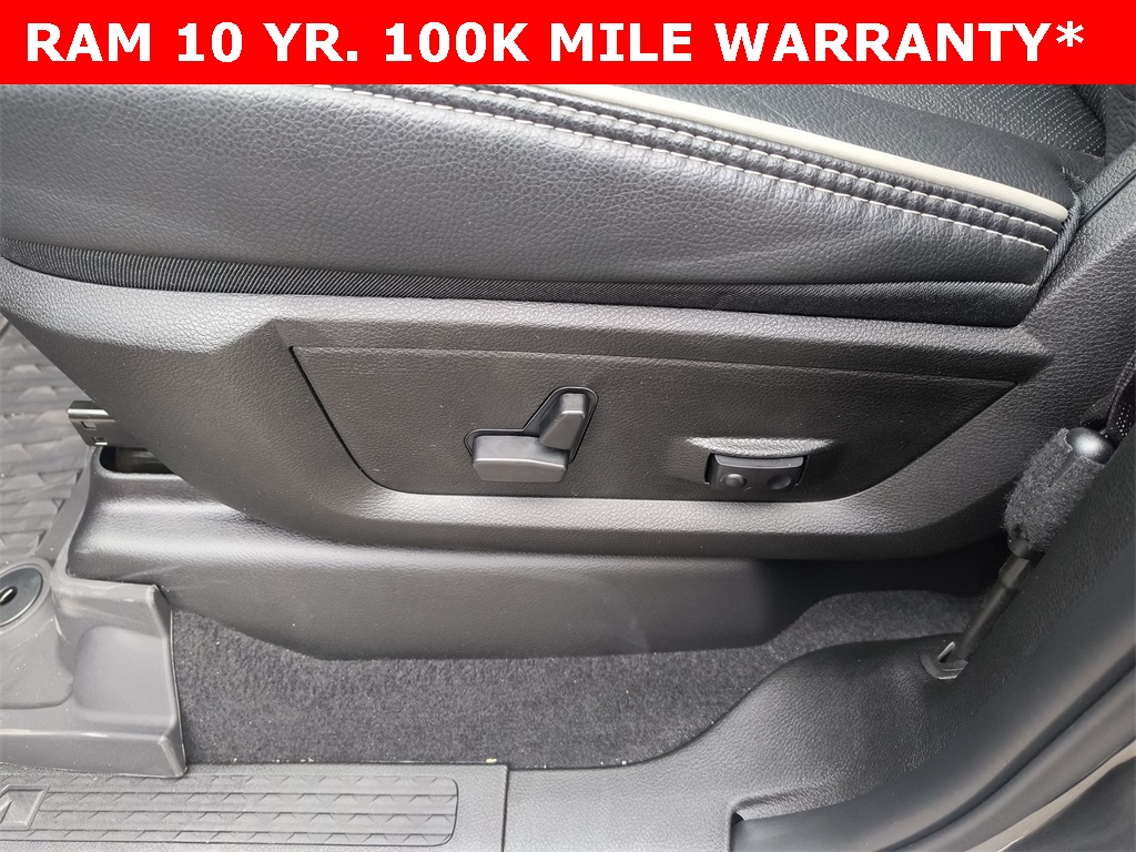 Thumbnail: 2026 RAM 2500 - 16