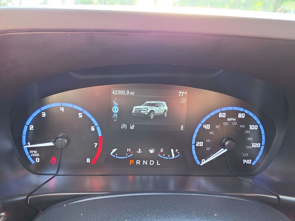 Thumbnail: 2021 Ford Bronco Sport - 13