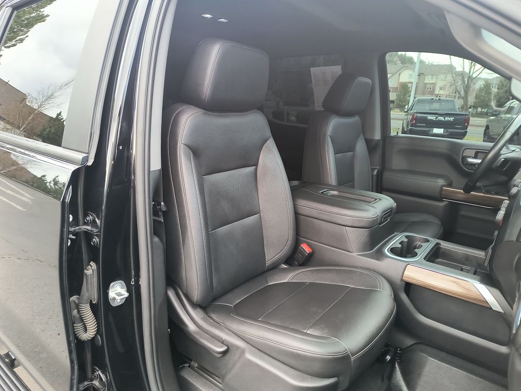 Thumbnail: 2021 Chevrolet Silverado 1500 - 8