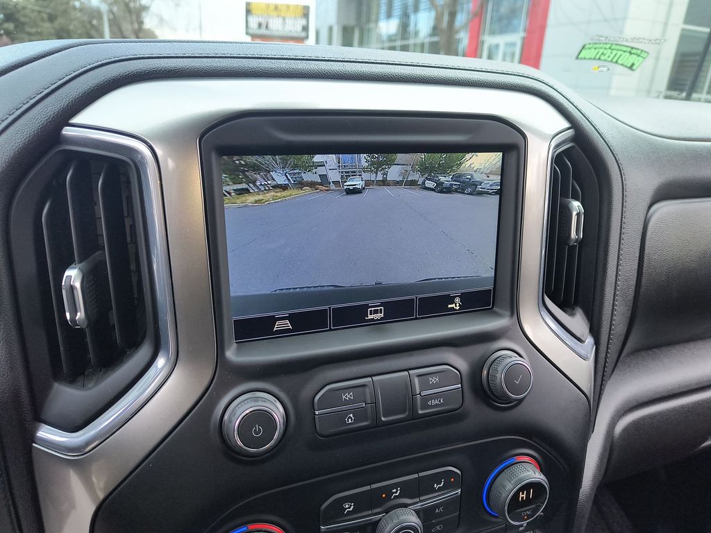 Thumbnail: 2021 Chevrolet Silverado 1500 - 21
