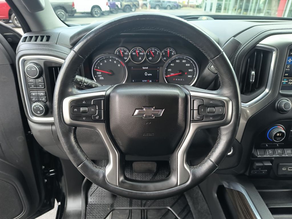 Thumbnail: 2021 Chevrolet Silverado 1500 - 2