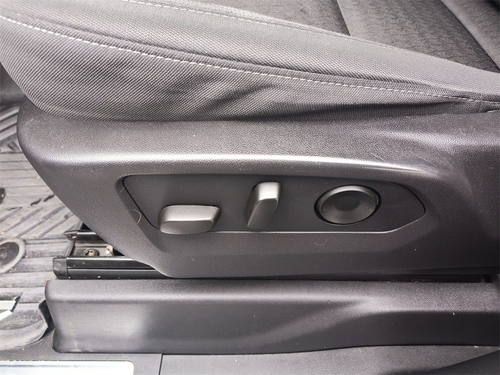 Thumbnail: 2024 Chevrolet Silverado 1500 - 21