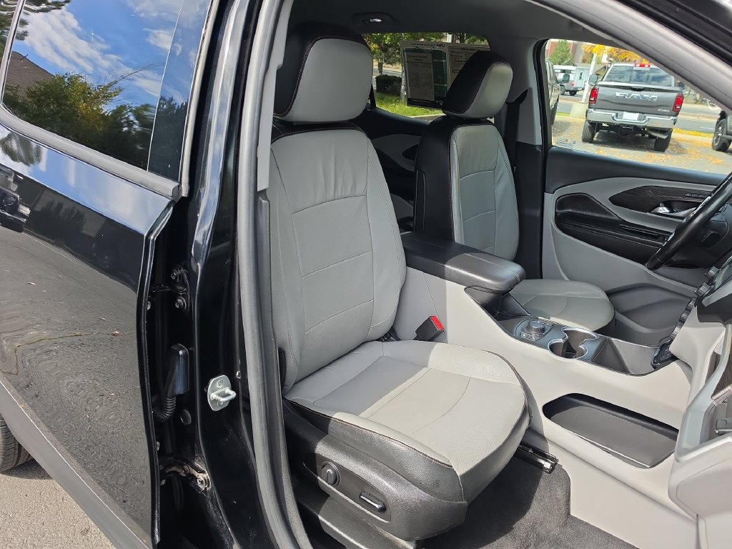 Thumbnail: 2020 GMC Terrain - 8