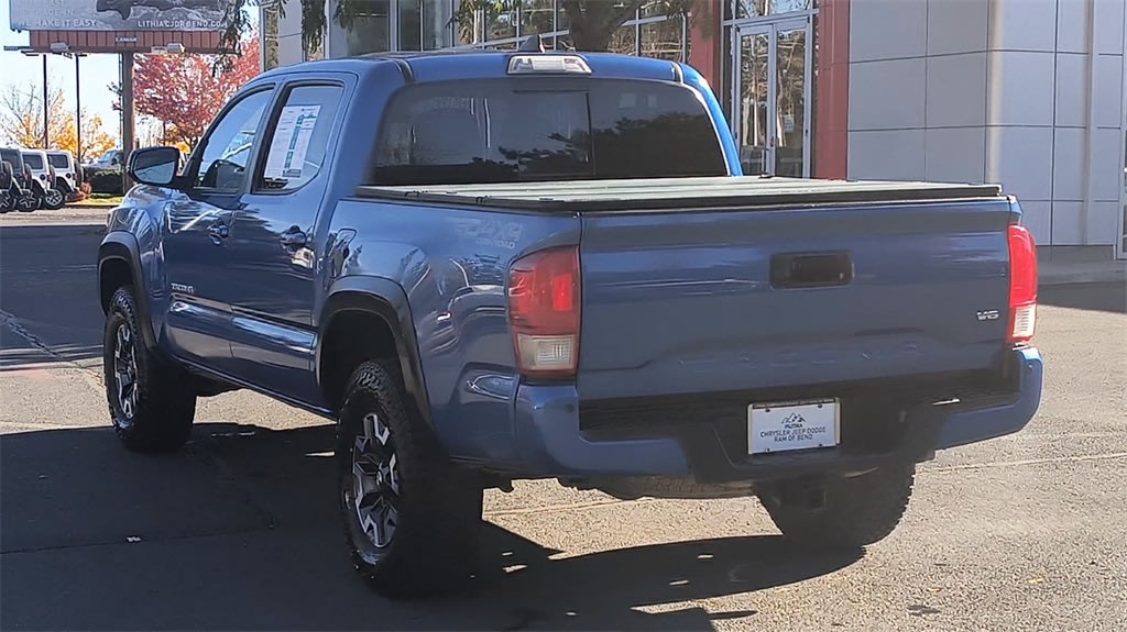 2017 Toyota Tacoma TRD Off-Road 17