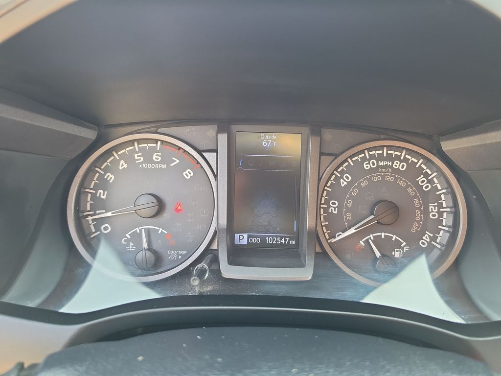 Thumbnail: 2019 Toyota Tacoma - 13