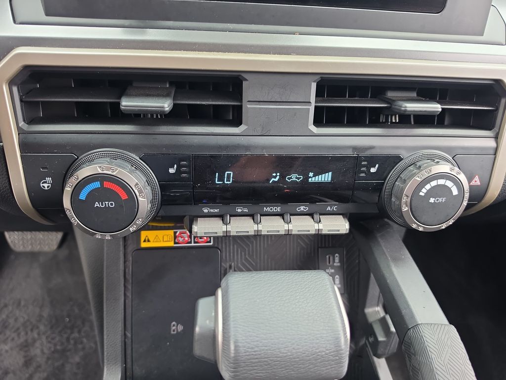 Thumbnail: 2024 Toyota Tacoma - 23