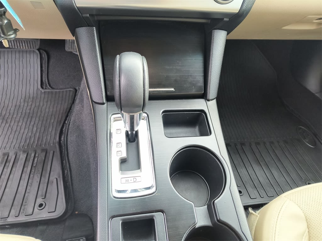 Thumbnail: 2016 Subaru Outback - 12