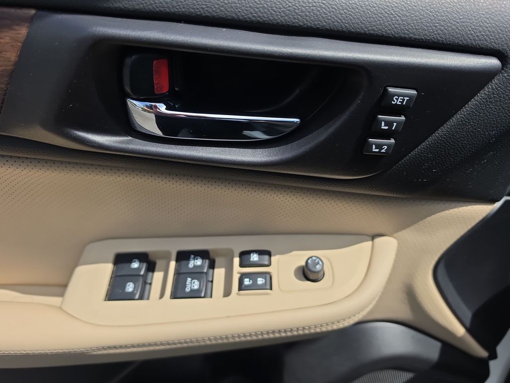 Thumbnail: 2015 Subaru Outback - 21