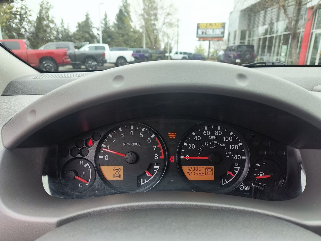 Thumbnail: 2011 Nissan Xterra - 13