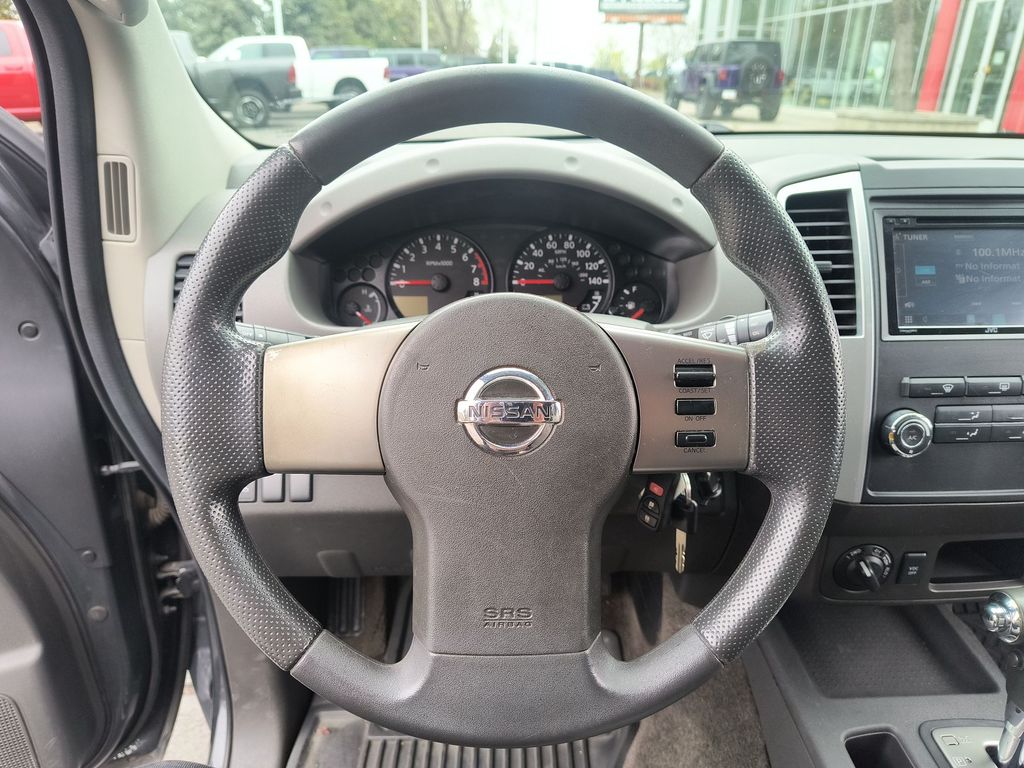Thumbnail: 2011 Nissan Xterra - 2