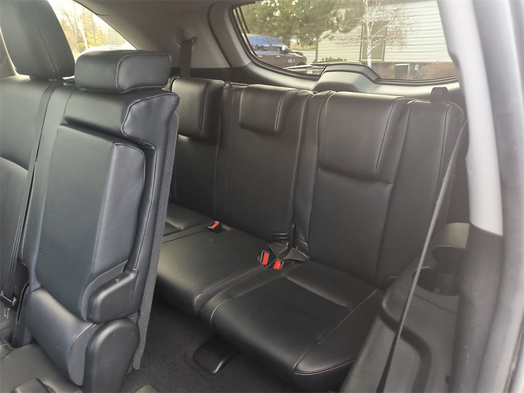 Thumbnail: 2019 Toyota Highlander - 27