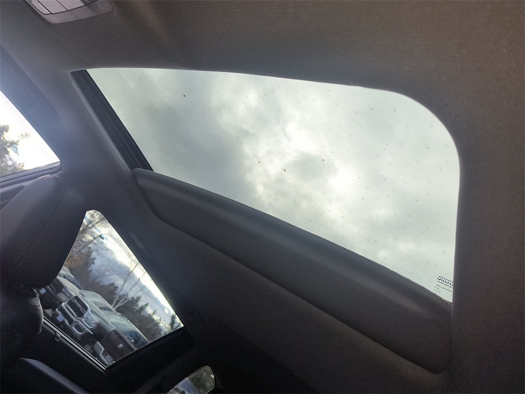 Thumbnail: 2019 Toyota Highlander - 26