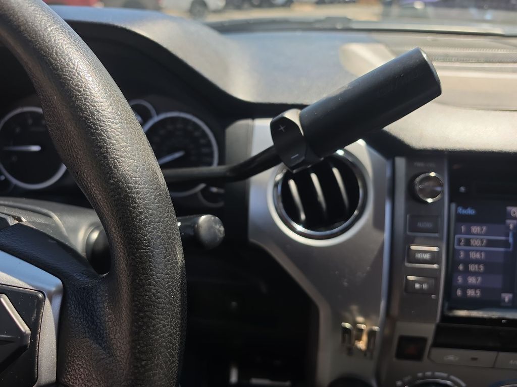Thumbnail: 2014 Toyota Tundra - 8