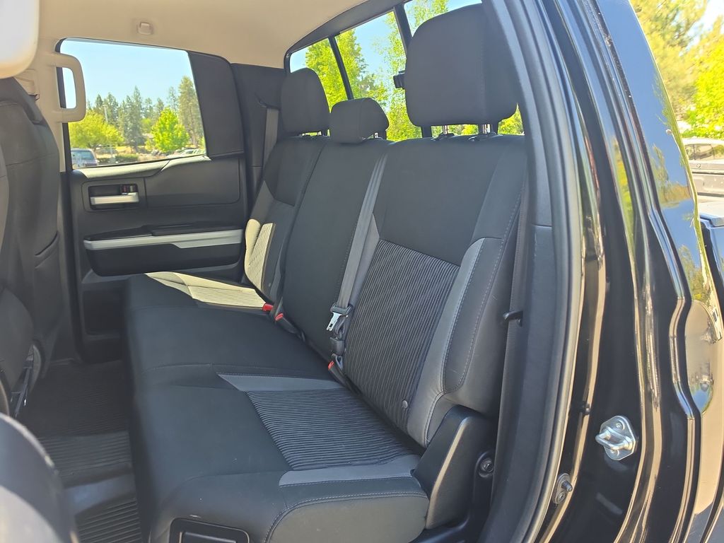 Thumbnail: 2014 Toyota Tundra - 11
