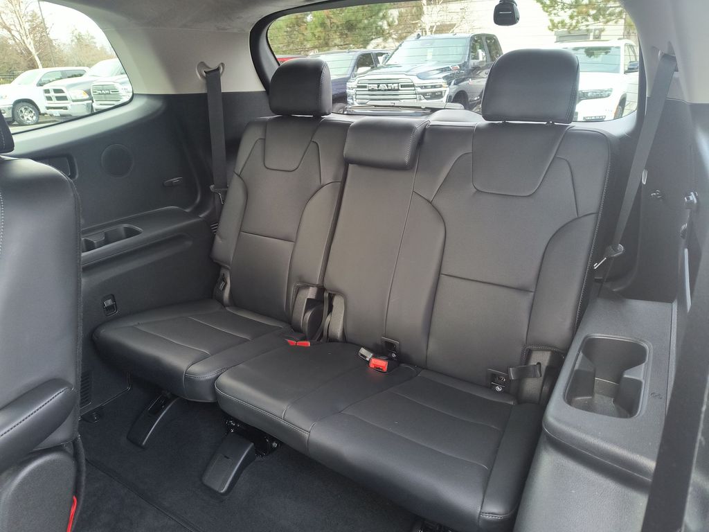 Thumbnail: 2022 Kia Telluride - 27