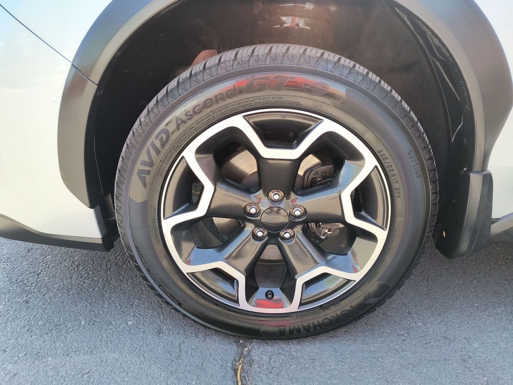 Thumbnail: 2014 Subaru XV Crosstrek - 6