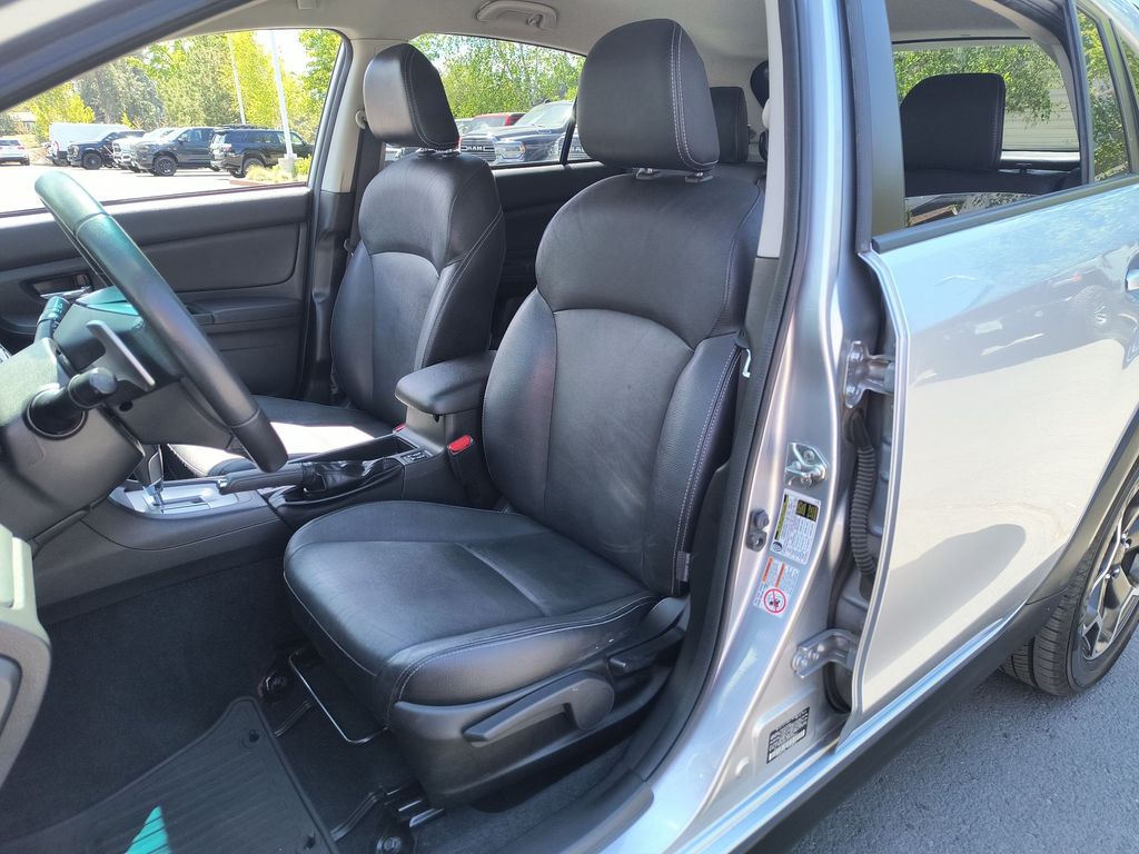 Thumbnail: 2014 Subaru XV Crosstrek - 8