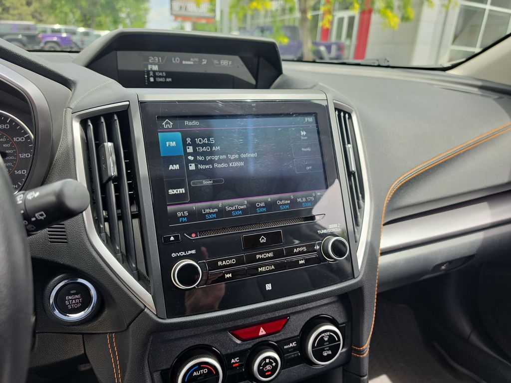 Thumbnail: 2022 Subaru Crosstrek - 10