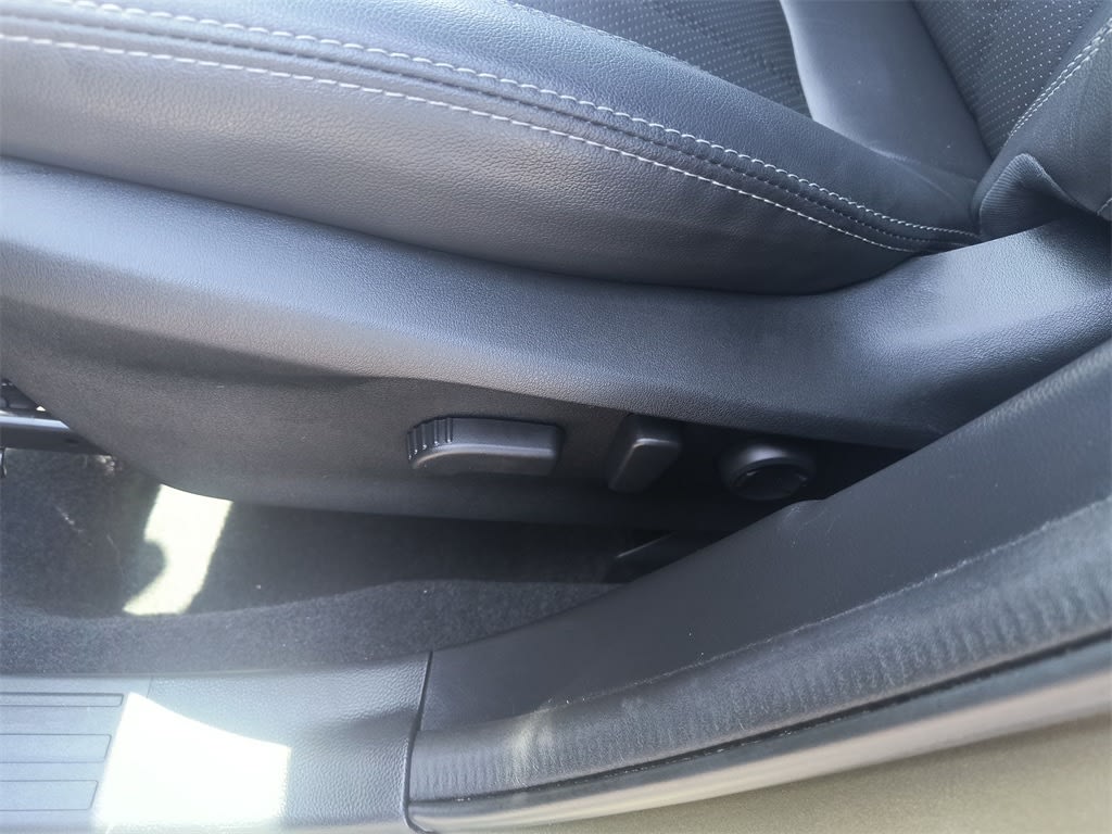 2023 Subaru Forester Touring 20