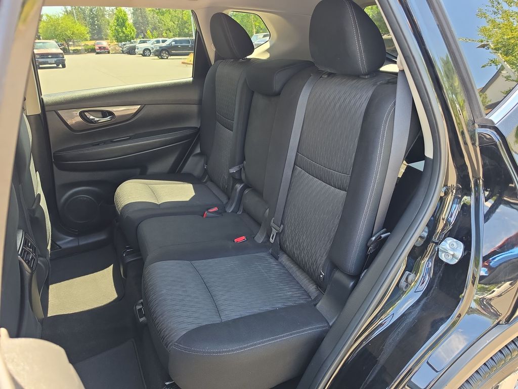 Thumbnail: 2019 Nissan Rogue - 9