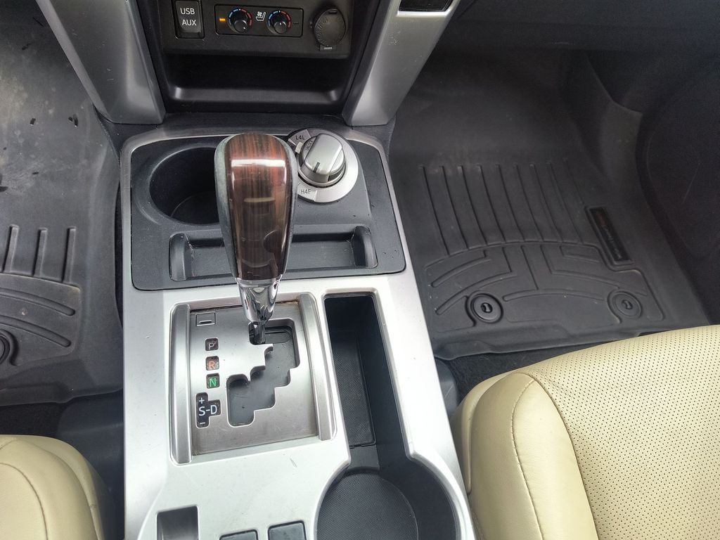 Thumbnail: 2016 Toyota 4Runner - 11