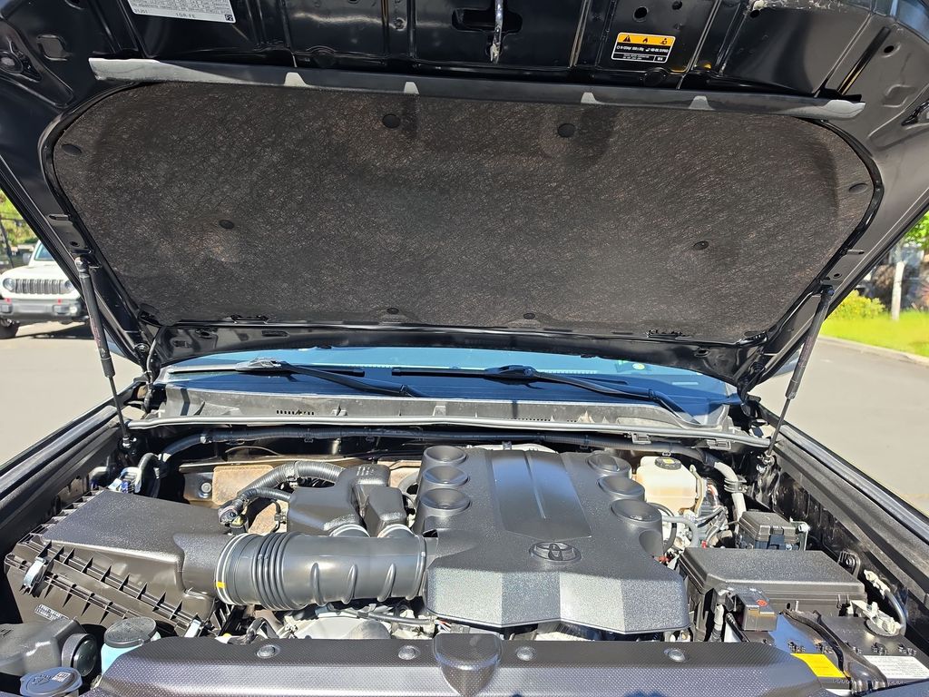 Thumbnail: 2021 Toyota 4Runner - 6