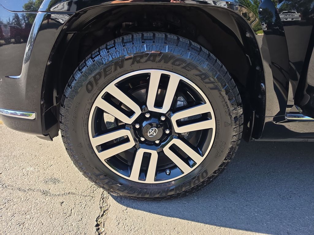 Thumbnail: 2021 Toyota 4Runner - 5