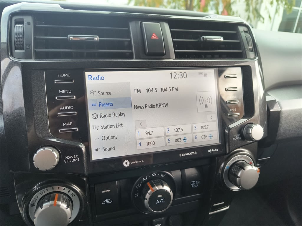 Thumbnail: 2021 Toyota 4Runner - 12