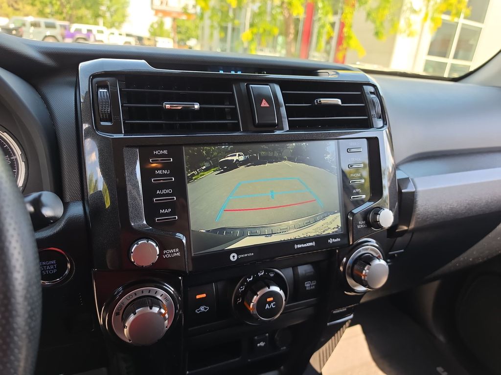 Thumbnail: 2021 Toyota 4Runner - 22
