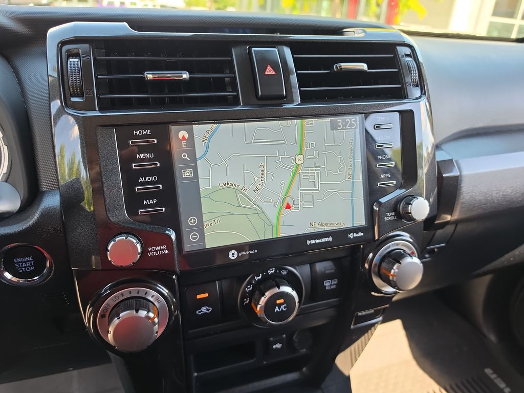 Thumbnail: 2021 Toyota 4Runner - 23