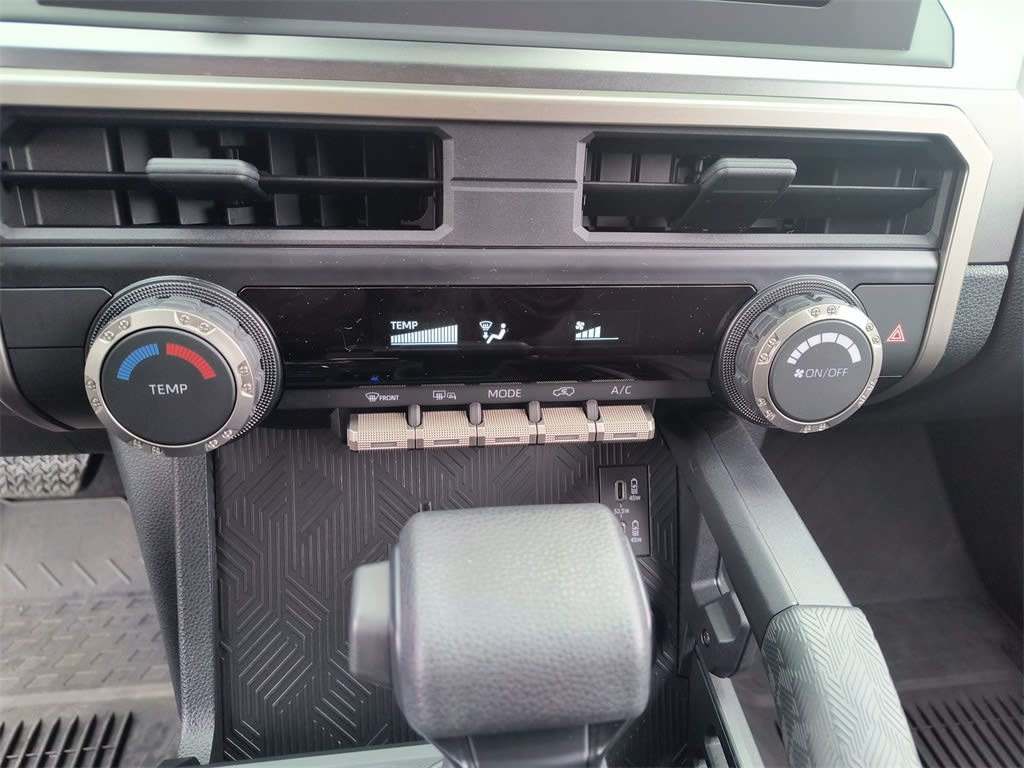 Thumbnail: 2025 Toyota 4Runner - 23