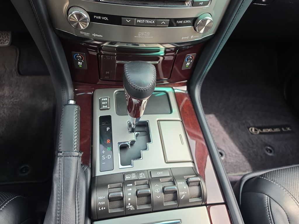 Thumbnail: 2014 Lexus LX - 11