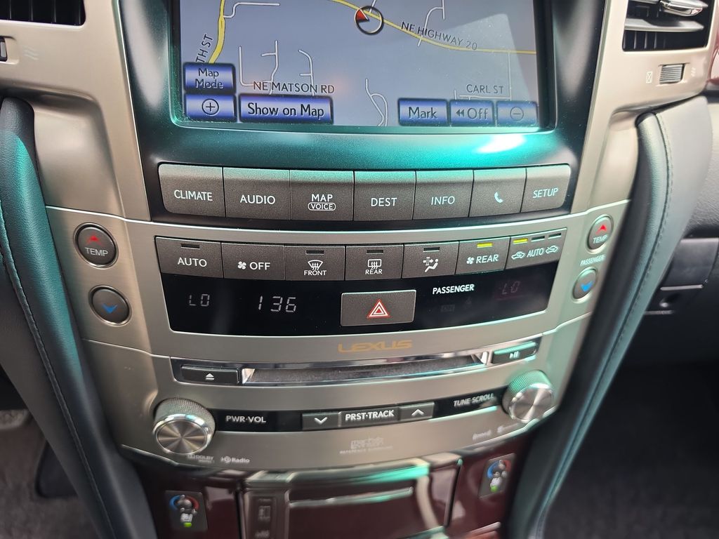 Thumbnail: 2014 Lexus LX - 23