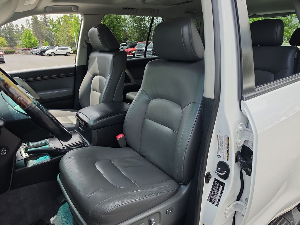 Thumbnail: 2009 Toyota Land Cruiser - 8
