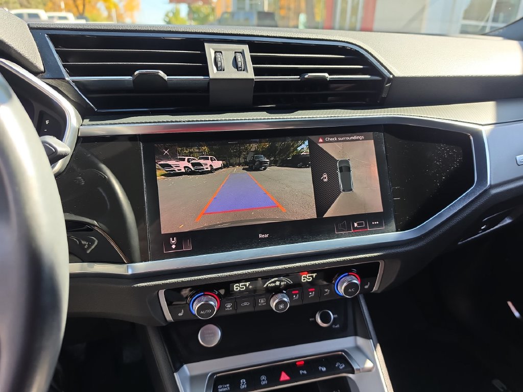 Thumbnail: 2020 Audi Q3 - 22