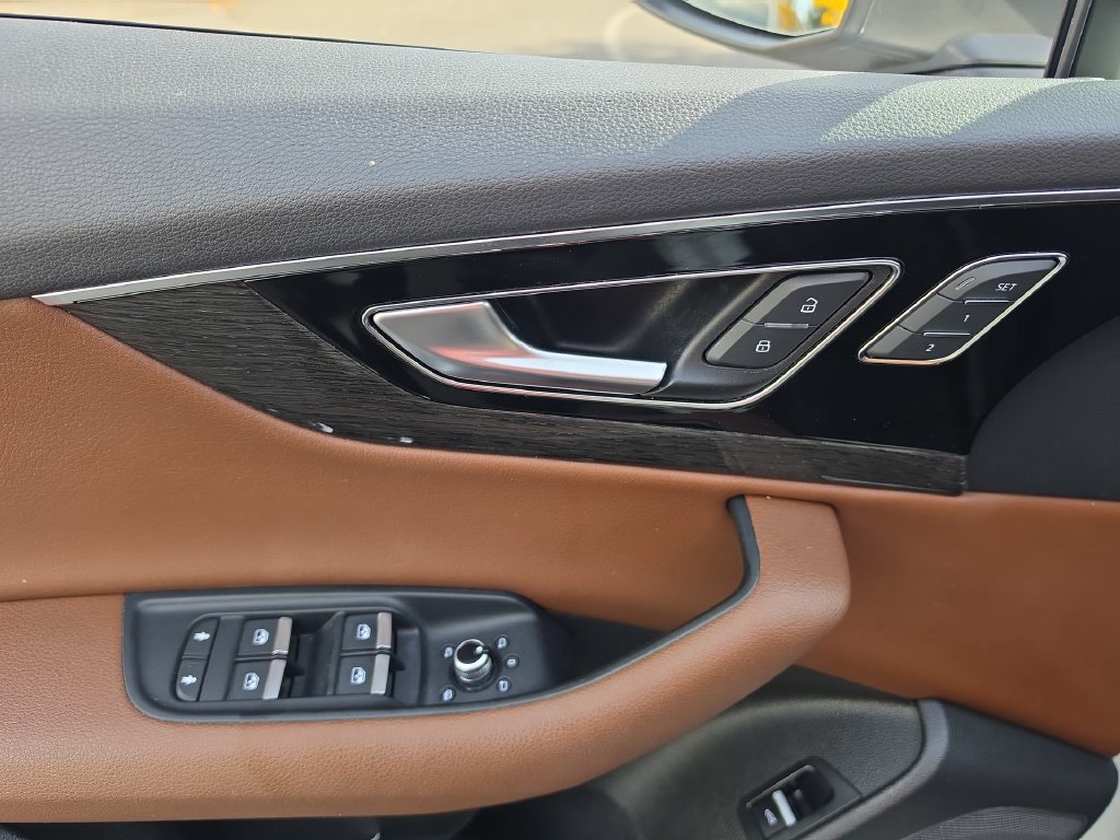 Thumbnail: 2018 Audi Q7 - 22