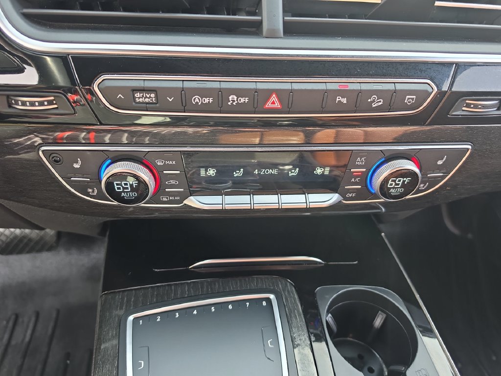 Thumbnail: 2018 Audi Q7 - 24