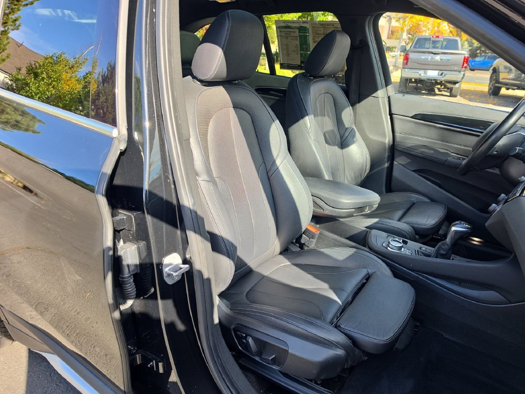 Thumbnail: 2018 BMW X1 - 9