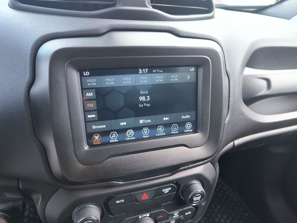 Thumbnail: 2020 Jeep Renegade - 9