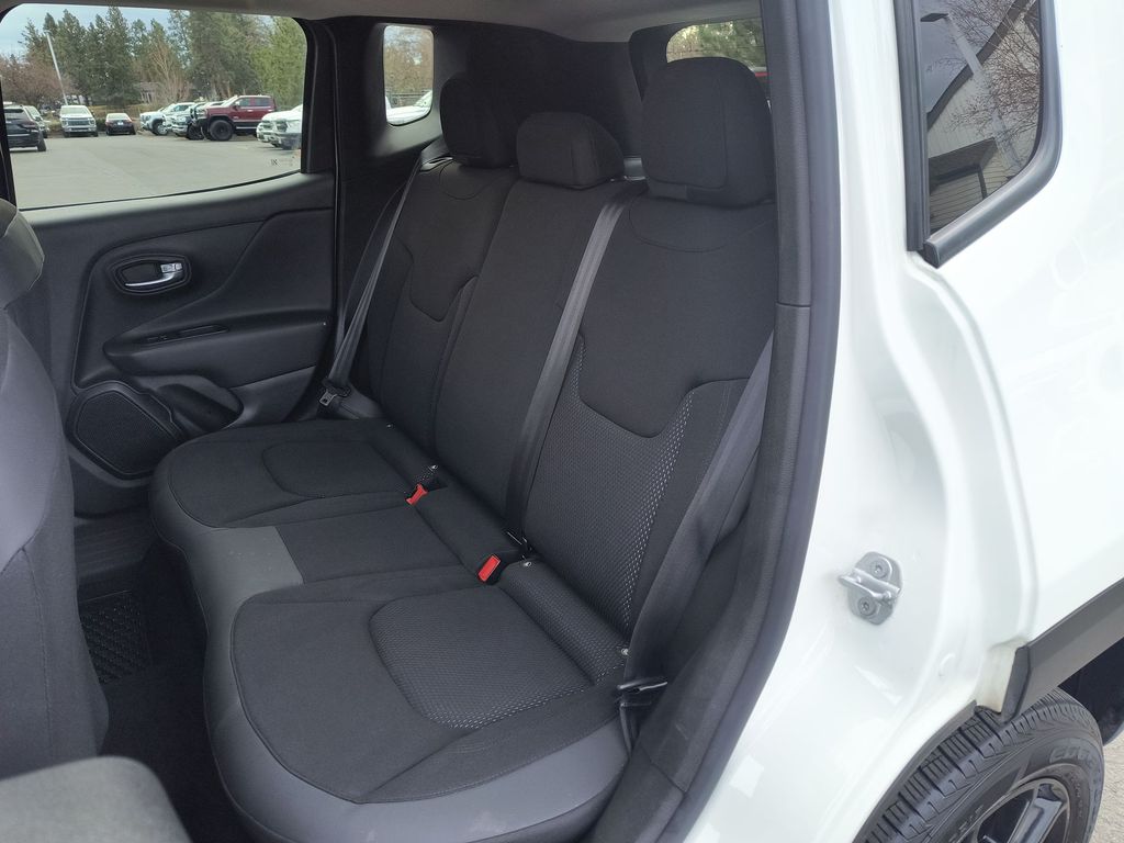 Thumbnail: 2020 Jeep Renegade - 8