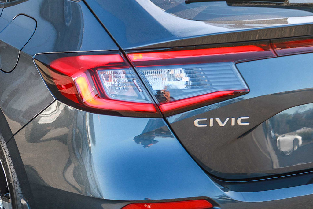 Thumbnail: 2024 Honda Civic - 21