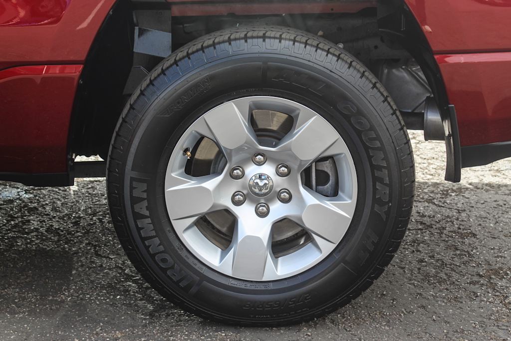2019 RAM 1500 Big Horn 16