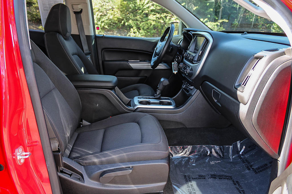 Thumbnail: 2016 Chevrolet Colorado - 8
