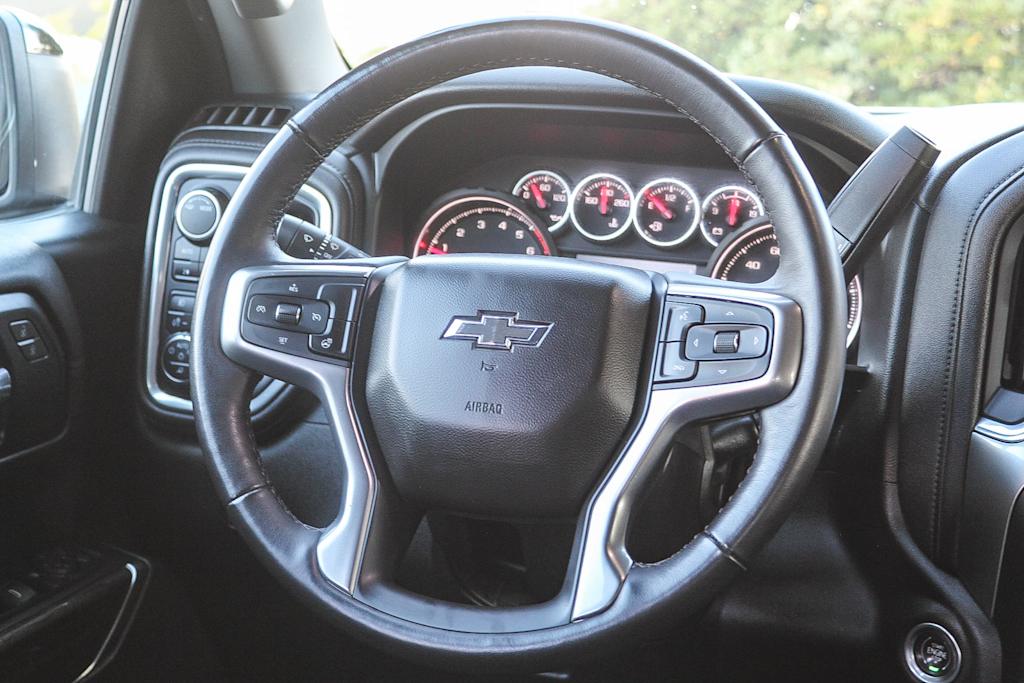 Thumbnail: 2022 Chevrolet Silverado 1500 - 2