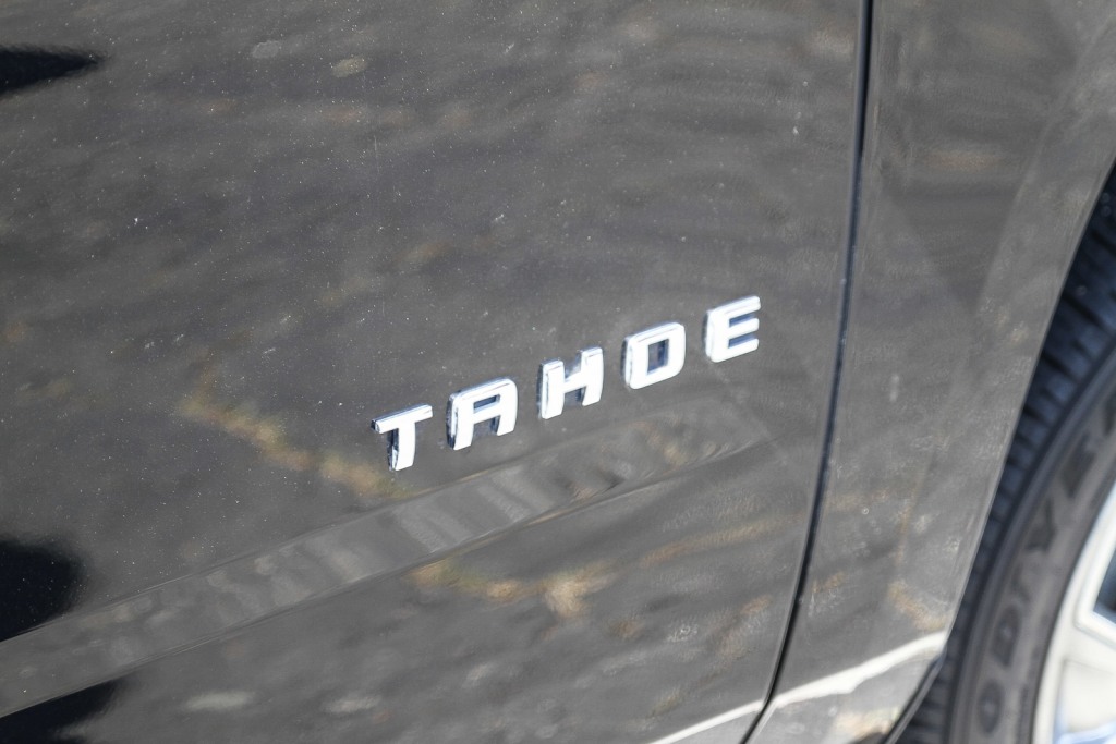 2016 Chevrolet Tahoe LT 21