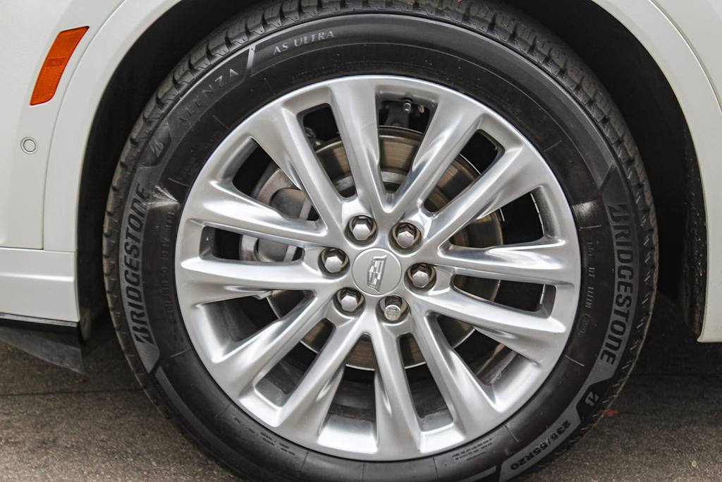 Thumbnail: 2020 Cadillac XT6 - 7