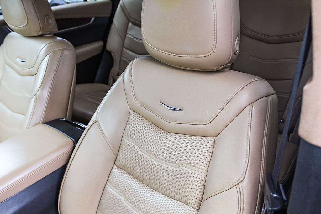 Thumbnail: 2020 Cadillac XT6 - 28