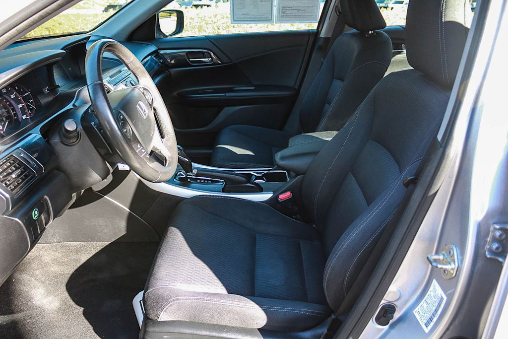 Thumbnail: 2013 Honda Accord - 11