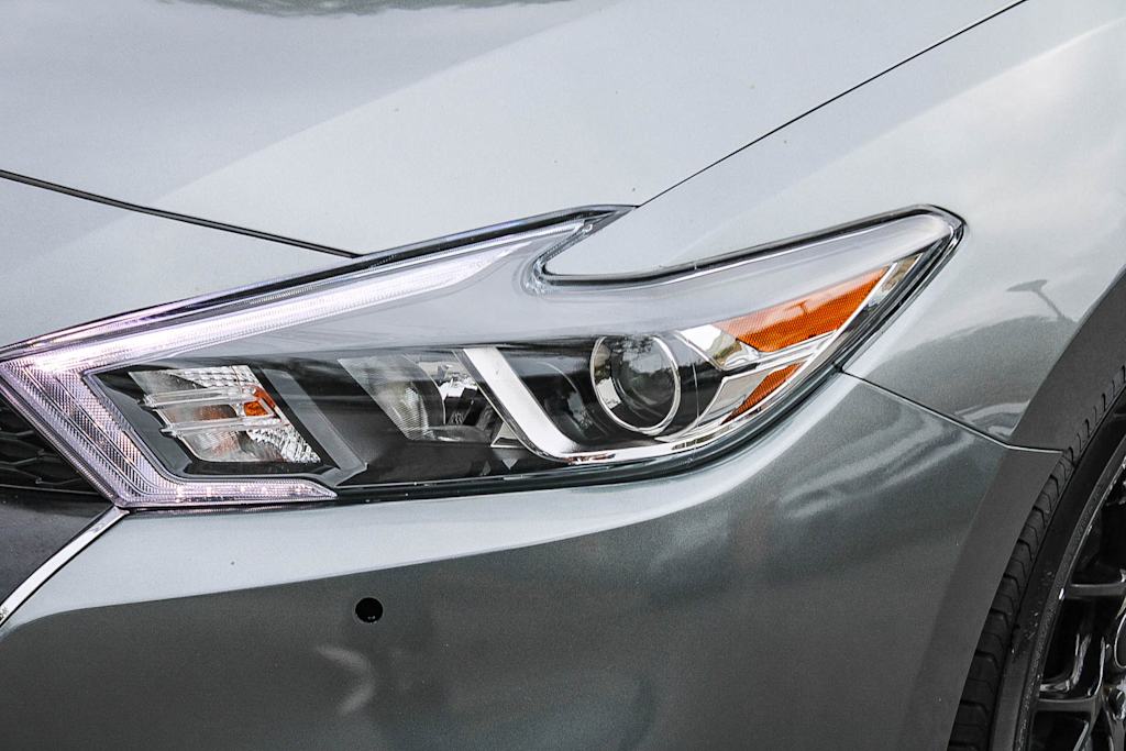 Thumbnail: 2016 Nissan Maxima - 20