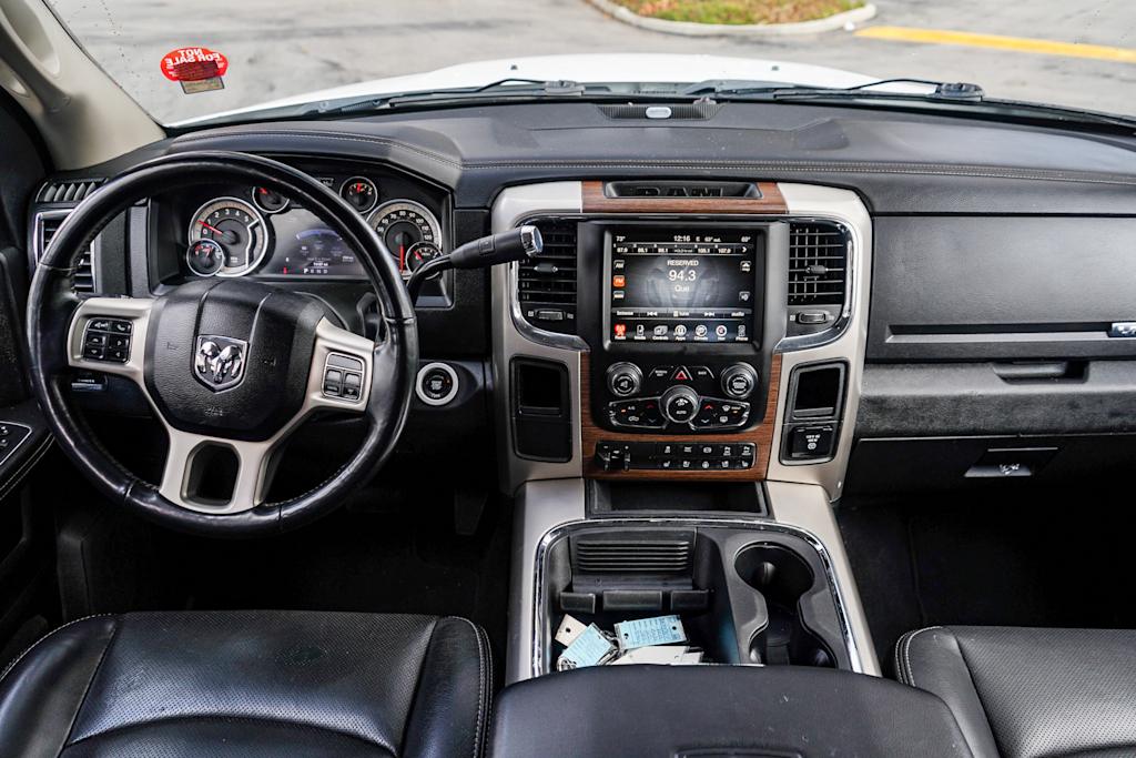 2017 RAM 3500 Laramie 2